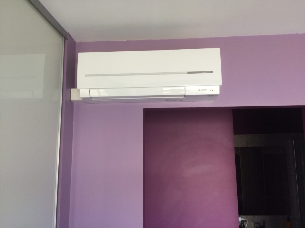 Installation de climatisation murale EI2M