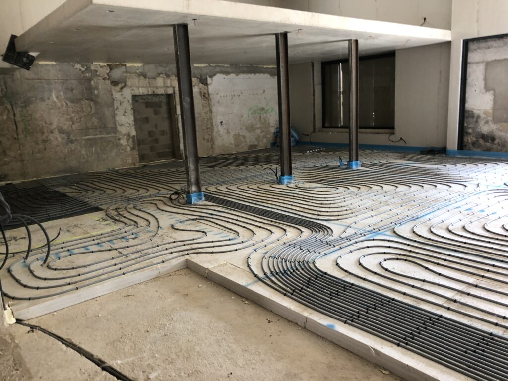 Installation de plancher chauffant EI2M
